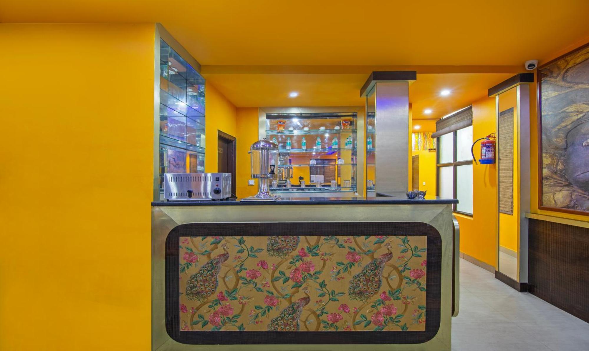 Treebo Green View, Noida Indirapuram Экстерьер фото