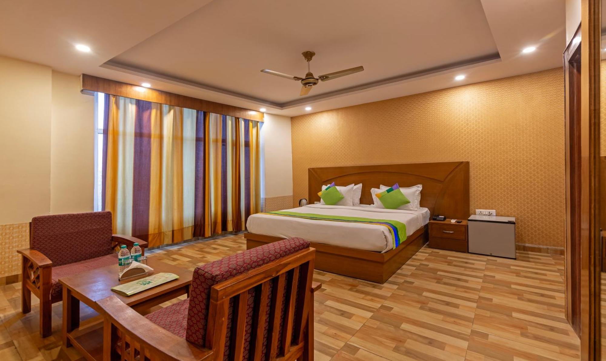 Treebo Green View, Noida Indirapuram Экстерьер фото