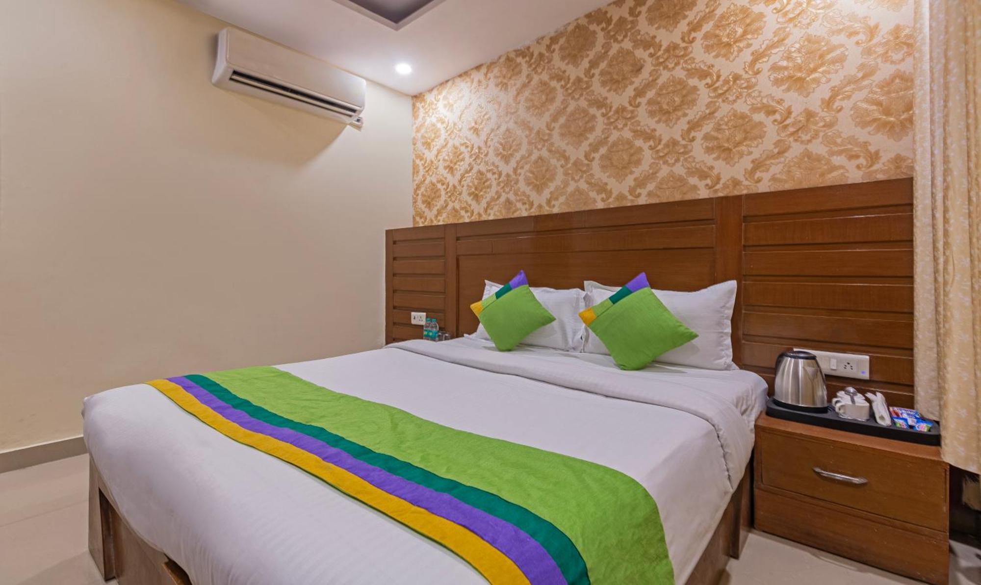 Treebo Green View, Noida Indirapuram Экстерьер фото