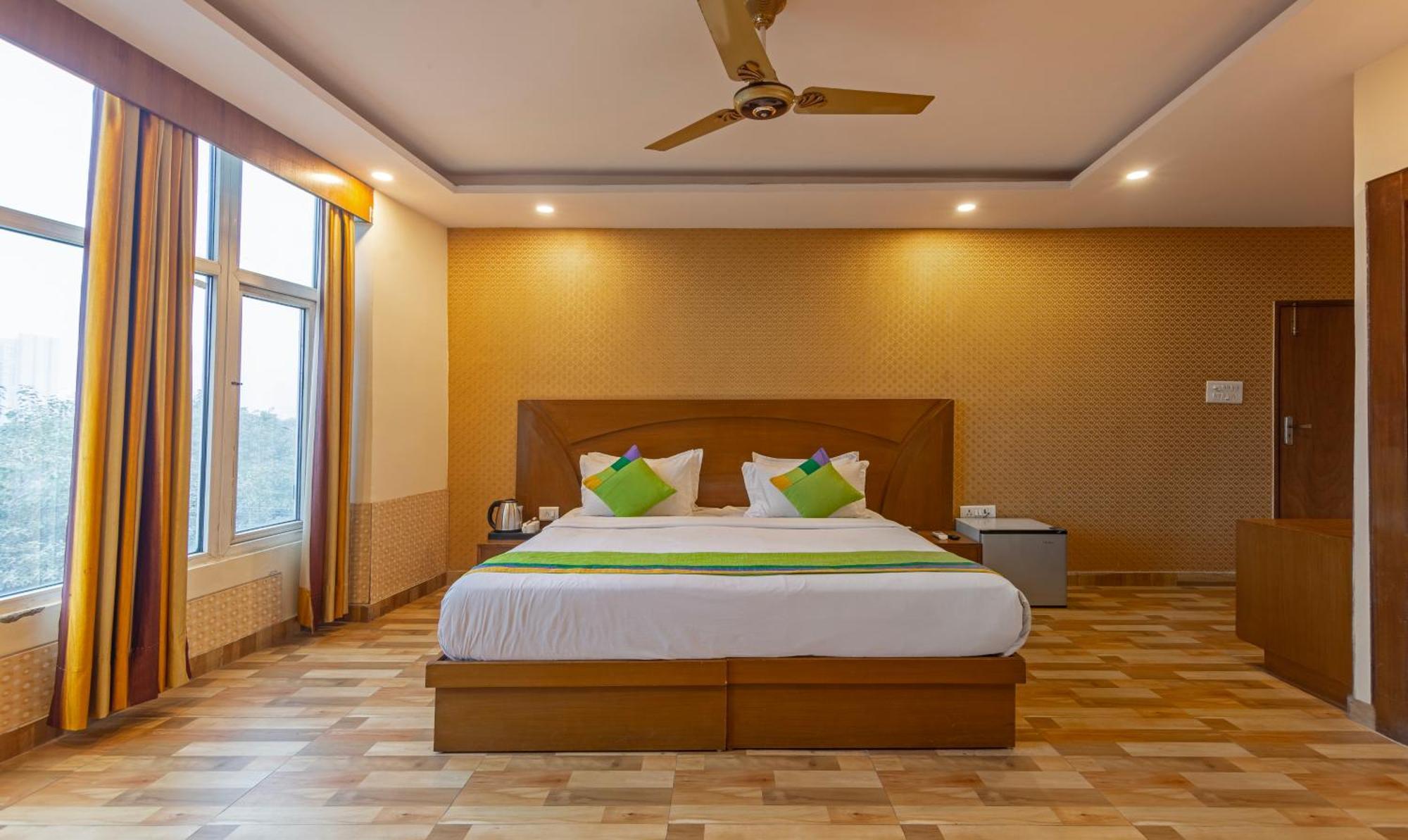 Treebo Green View, Noida Indirapuram Экстерьер фото